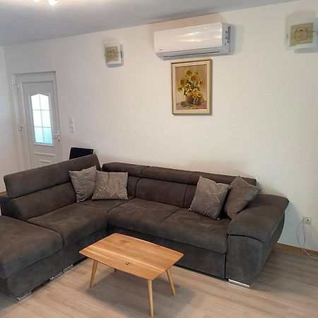 Apartements Delfin Vir Exterior photo