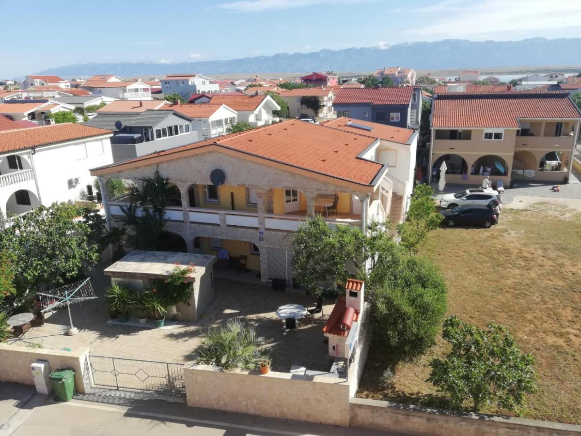 Apartements Delfin Vir Exterior photo
