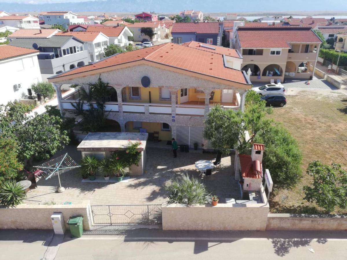 Apartements Delfin Vir Exterior photo
