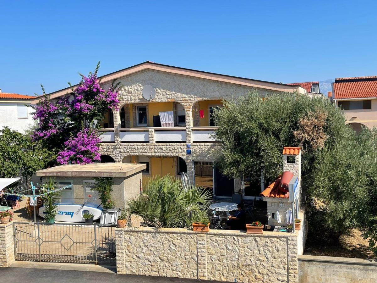 Apartements Delfin Vir Exterior photo